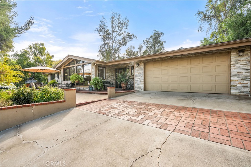 5051 Victoria Avenue Riverside, CA 92506 - Photo 40 of 45
