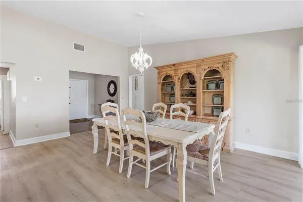 $2,900 | 5207 88th Street West, Bradenton, FL 34210