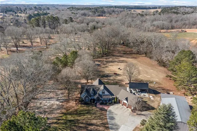 $949,900 | 641 Bill Watkins Road, Hoschton, GA 30548