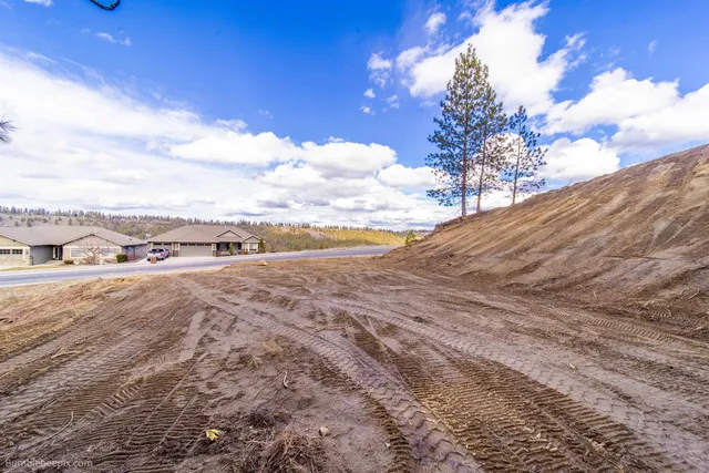 $99,900 | 5218 South Lincoln Way, Spokane, WA 99224