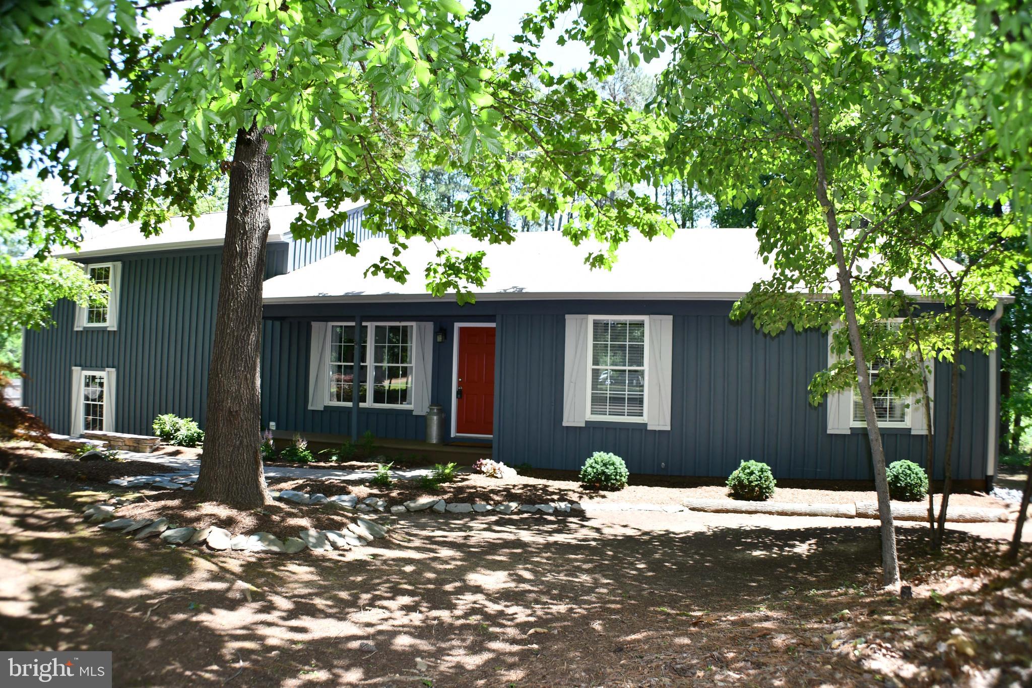 18018 Waterloo Road Amissville, VA 20106 - Photo 3 of 54 Front Exterior