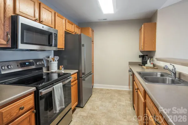 $255,000 | 94 Foxden Drive, Unit 202, Fletcher, NC 28732