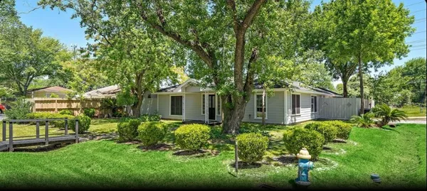 $3,200 | 9402 Alcott Drive, Houston, TX 77080