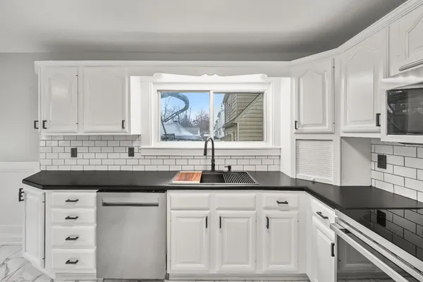 $239,000 | 122 Billups Drive, Lawrenceburg, IN 47025