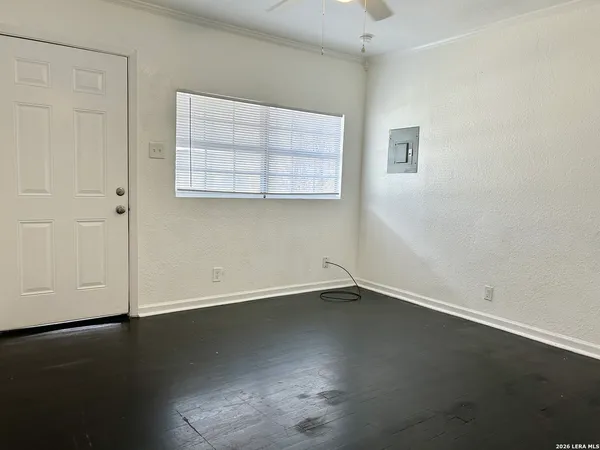 $900 | 310 Finton, Unit A, San Antonio, TX 78204