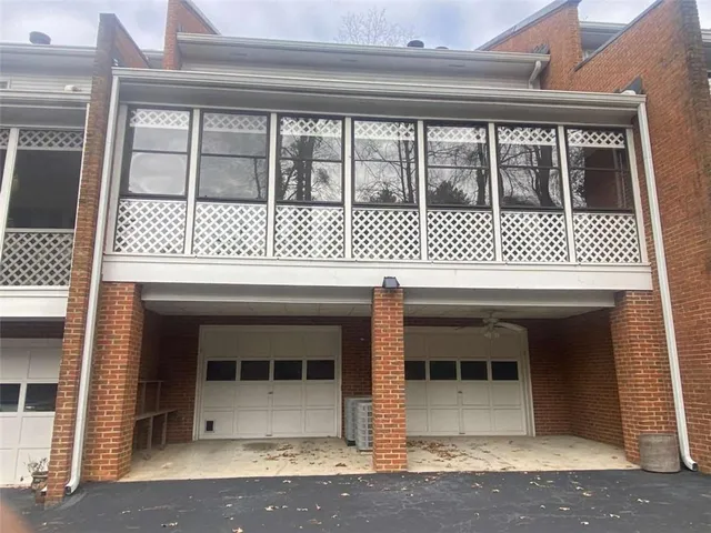 $475,500 | 5417 Trentham Drive, Atlanta, GA 30338