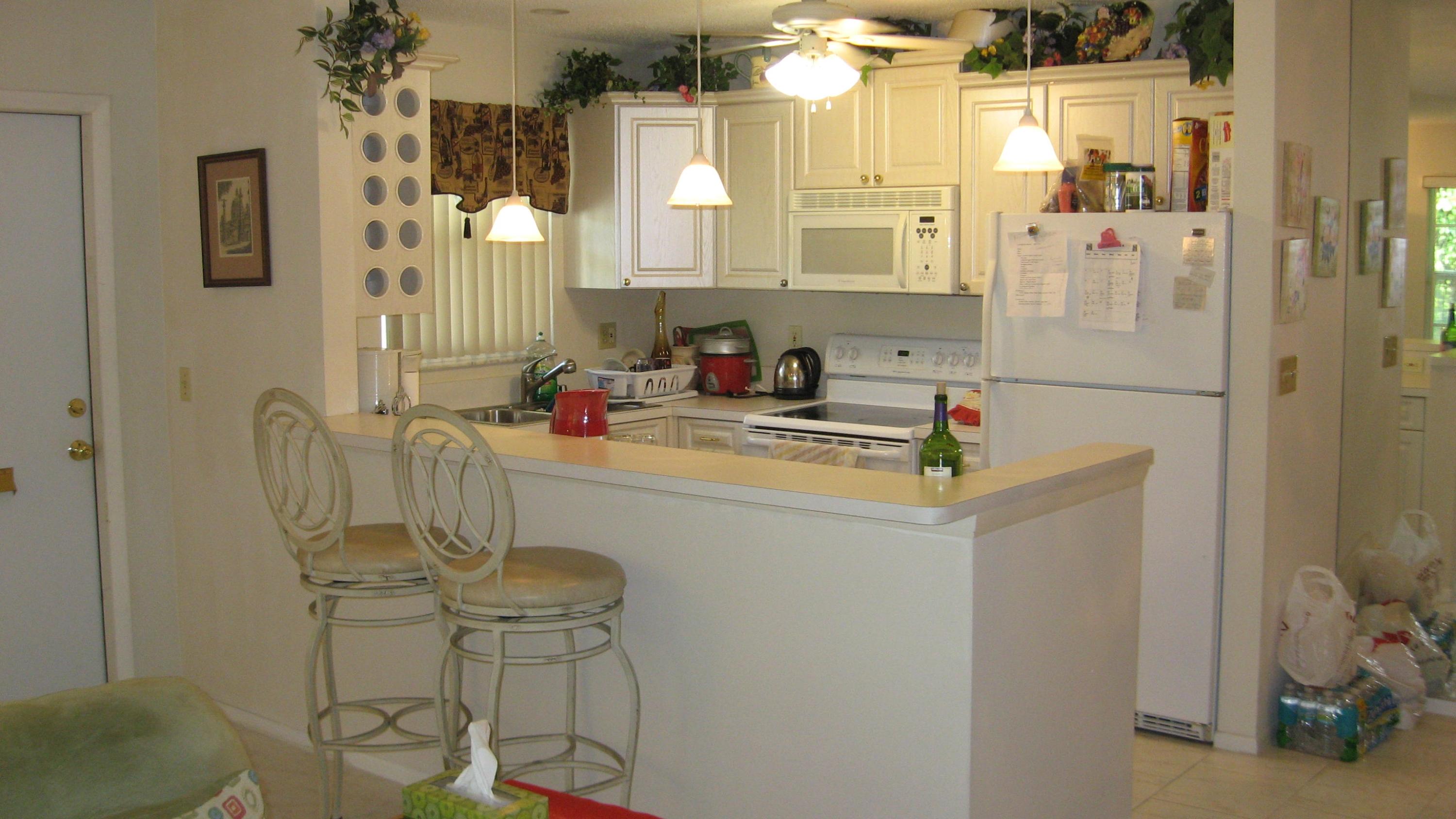3331 Valley Road, Unit A Boynton Beach, FL 33435 - Photo 4 of 17 IMG_4057