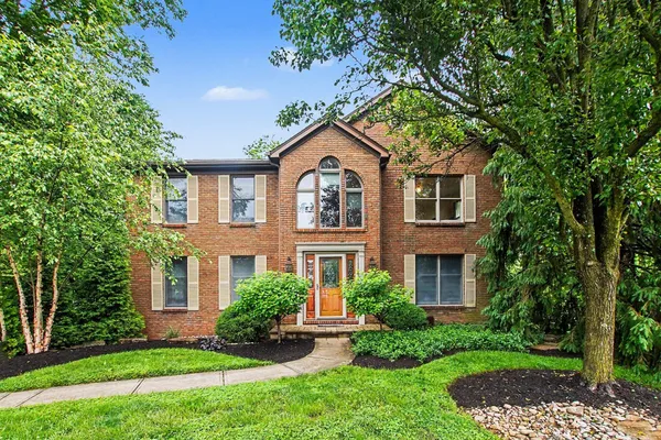 $460,000 | 3623 Walnut Park Drive, Alexandria, KY 41001