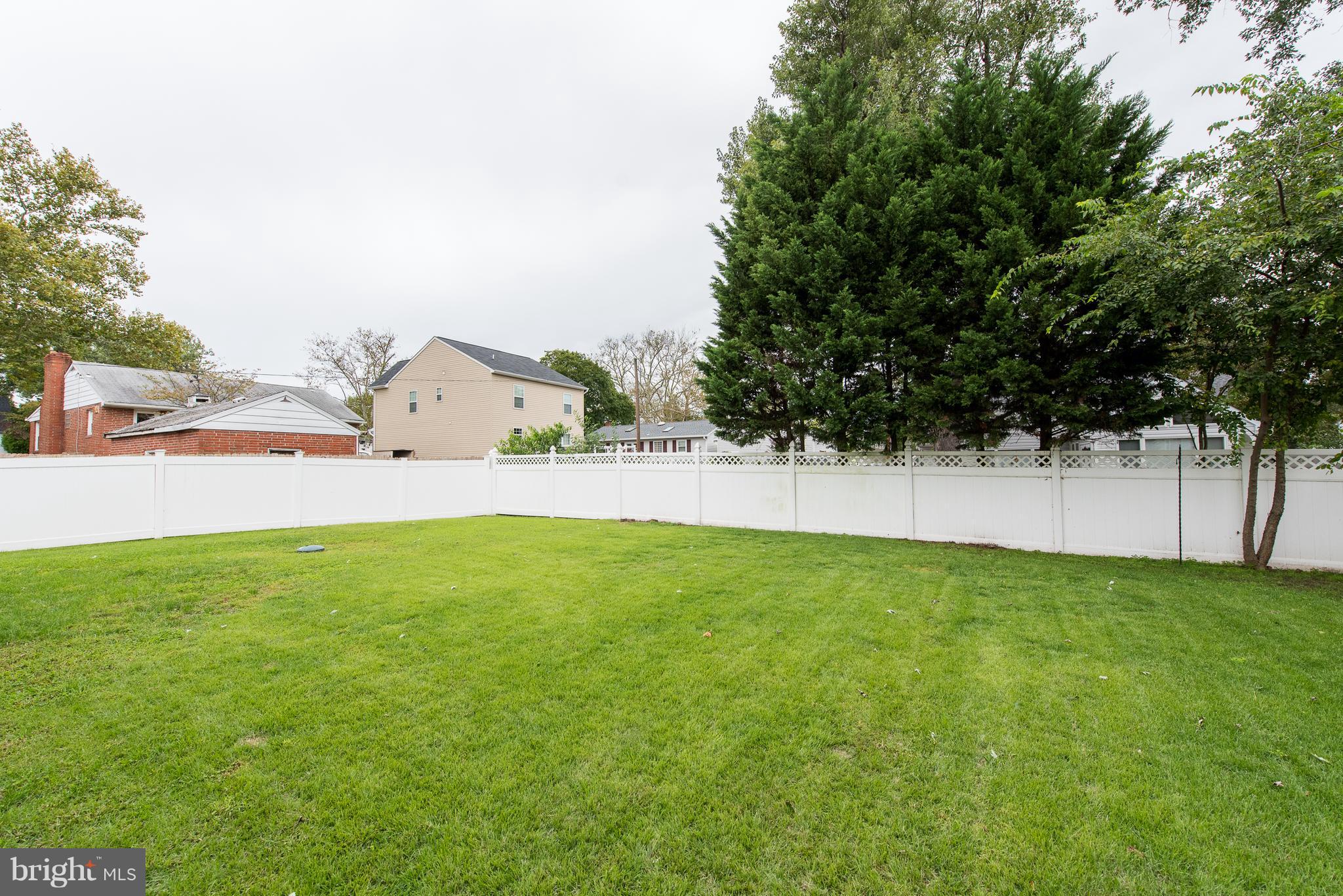 204 Kenwood Road Pasadena, MD 21122 - Photo 29 of 29 Exterior (Rear)