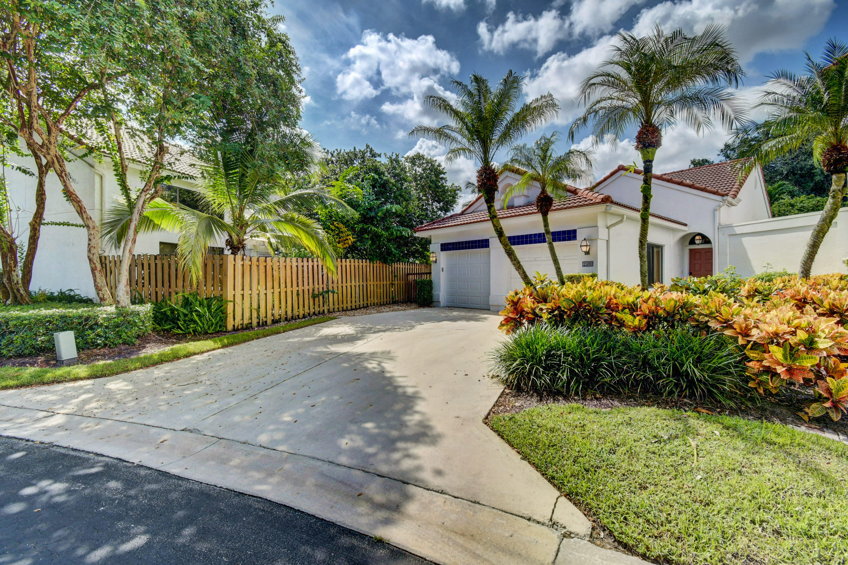 21690 Cromwell Circle Boca Raton, FL 33486 - Photo 1 of 44 01_dsc_3916_17_18_19_20