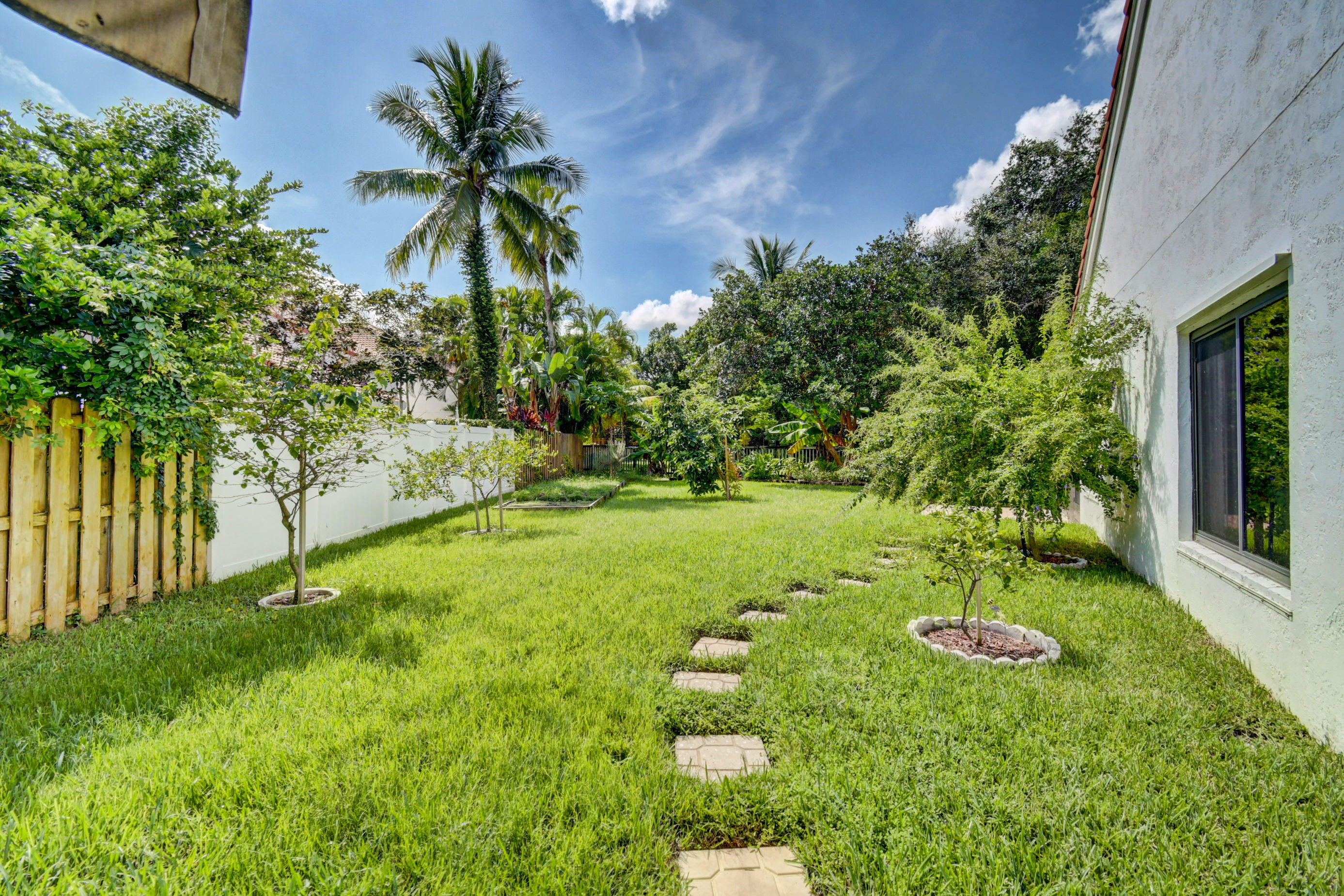 21690 Cromwell Circle Boca Raton, FL 33486 - Photo 34 of 44 37_dsc_4386_87_88_89_90