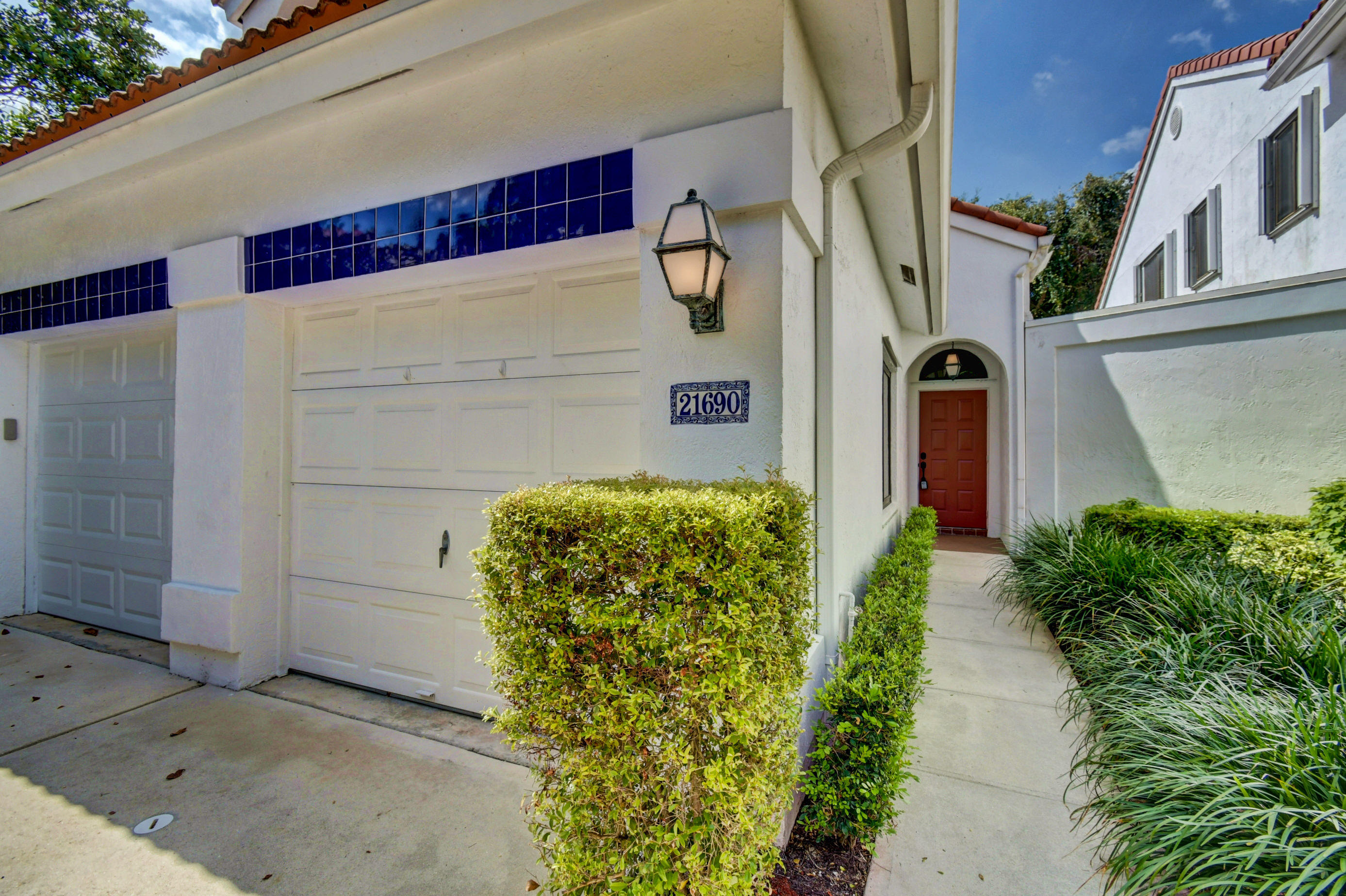 21690 Cromwell Circle Boca Raton, FL 33486 - Photo 4 of 44 04_dsc_3946_47_48_49_50