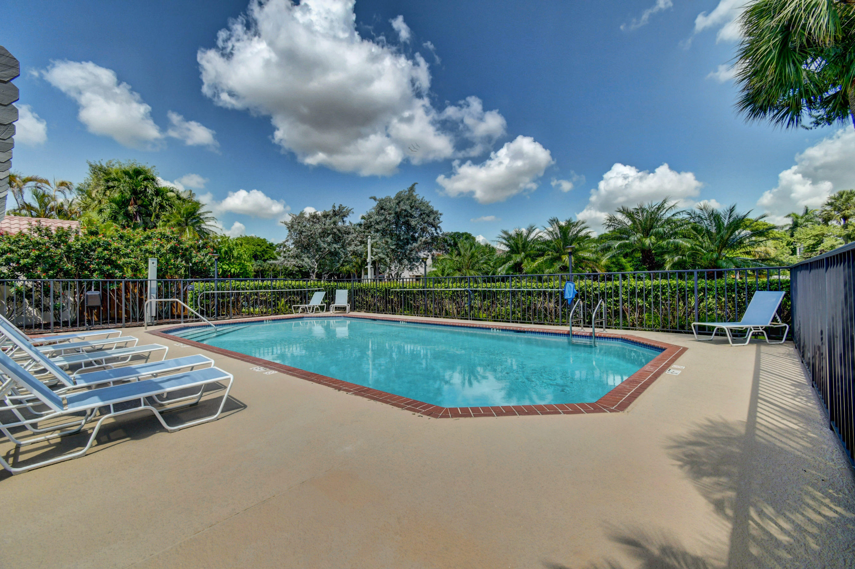 21690 Cromwell Circle Boca Raton, FL 33486 - Photo 41 of 44 45_dsc_4466_67_68_69_70