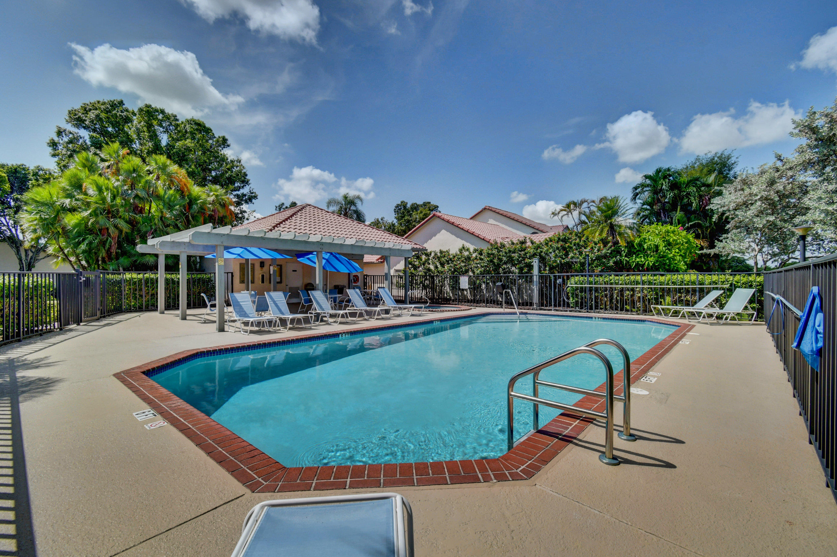 21690 Cromwell Circle Boca Raton, FL 33486 - Photo 42 of 44 46_dsc_4476_77_78_79_80