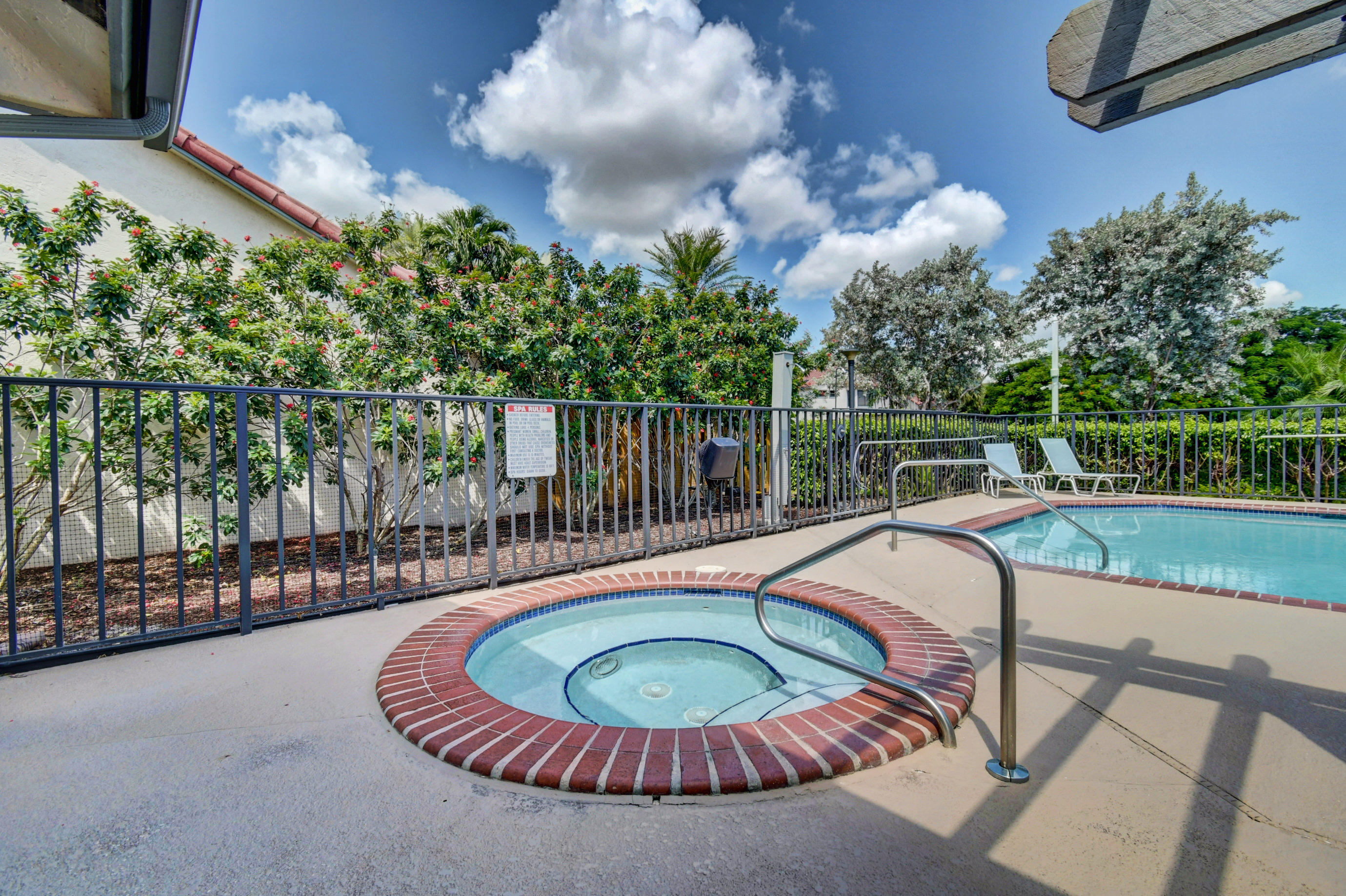 21690 Cromwell Circle Boca Raton, FL 33486 - Photo 43 of 44 47_dsc_4491_2_3_4_5