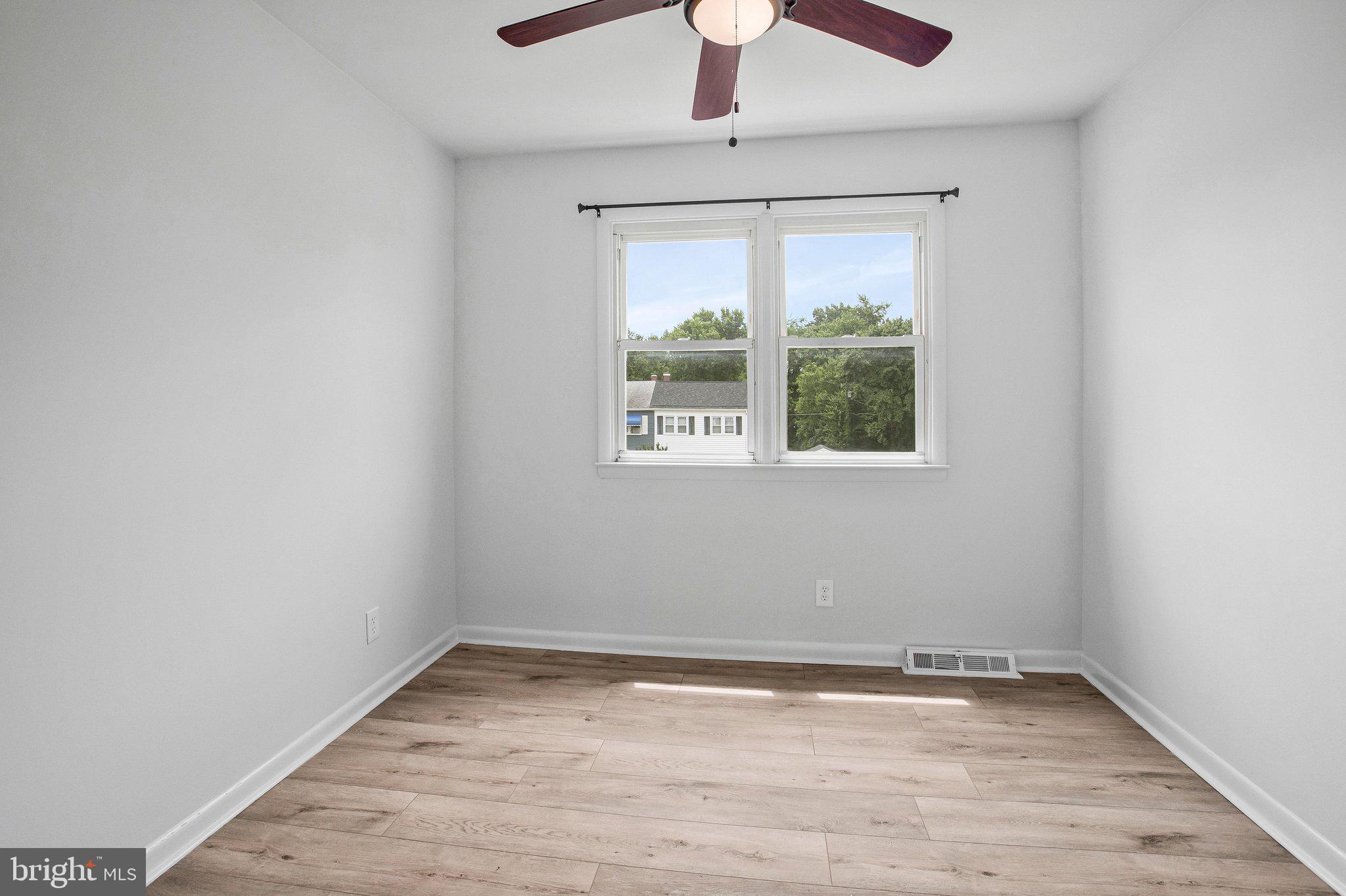 7144 Bexhill Road Baltimore, MD 21244 - Photo 21 of 31
