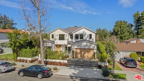 $3,795,000 | 11317 Valley Spring Lane, Studio City, CA 91602