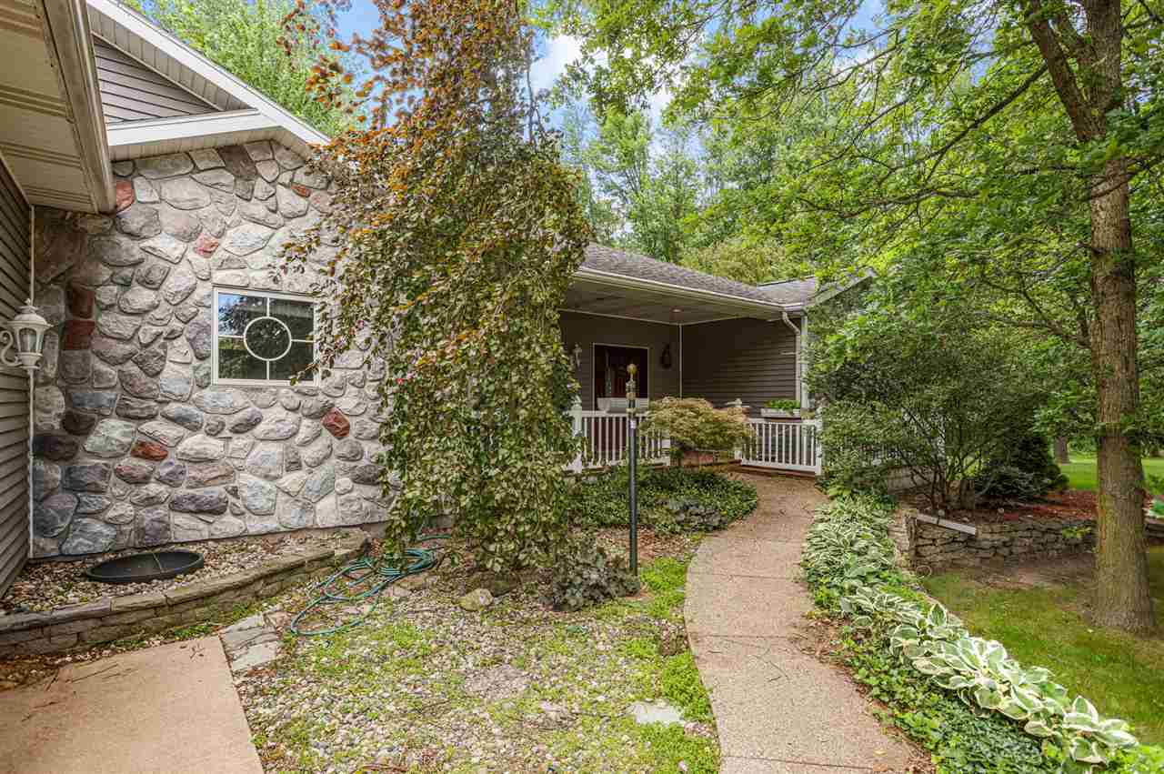 2255 9 Mile Road Kawkawlin, MI 48631 - Photo 1 of 58