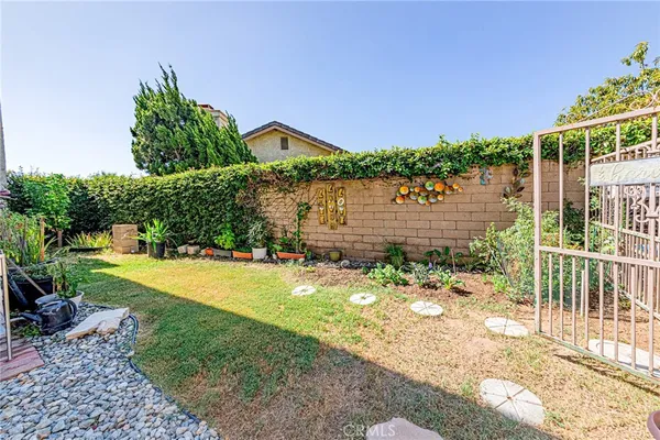 $925,000 | 49 Stagecoach Drive, Phillips Ranch, CA 91766