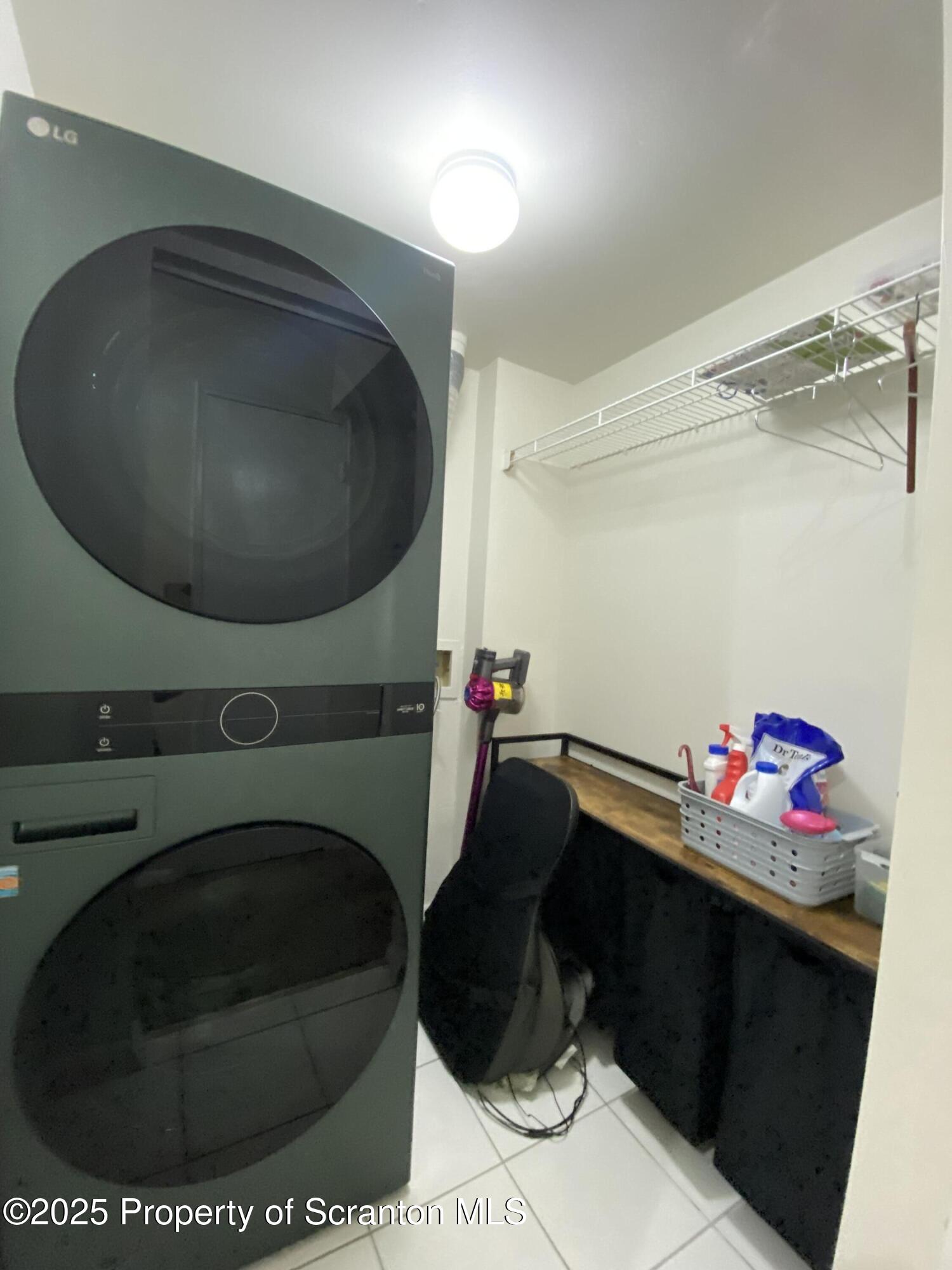 1501 Summit Pointe Scranton, PA 18508 - Photo 12 of 34 IMG_3843