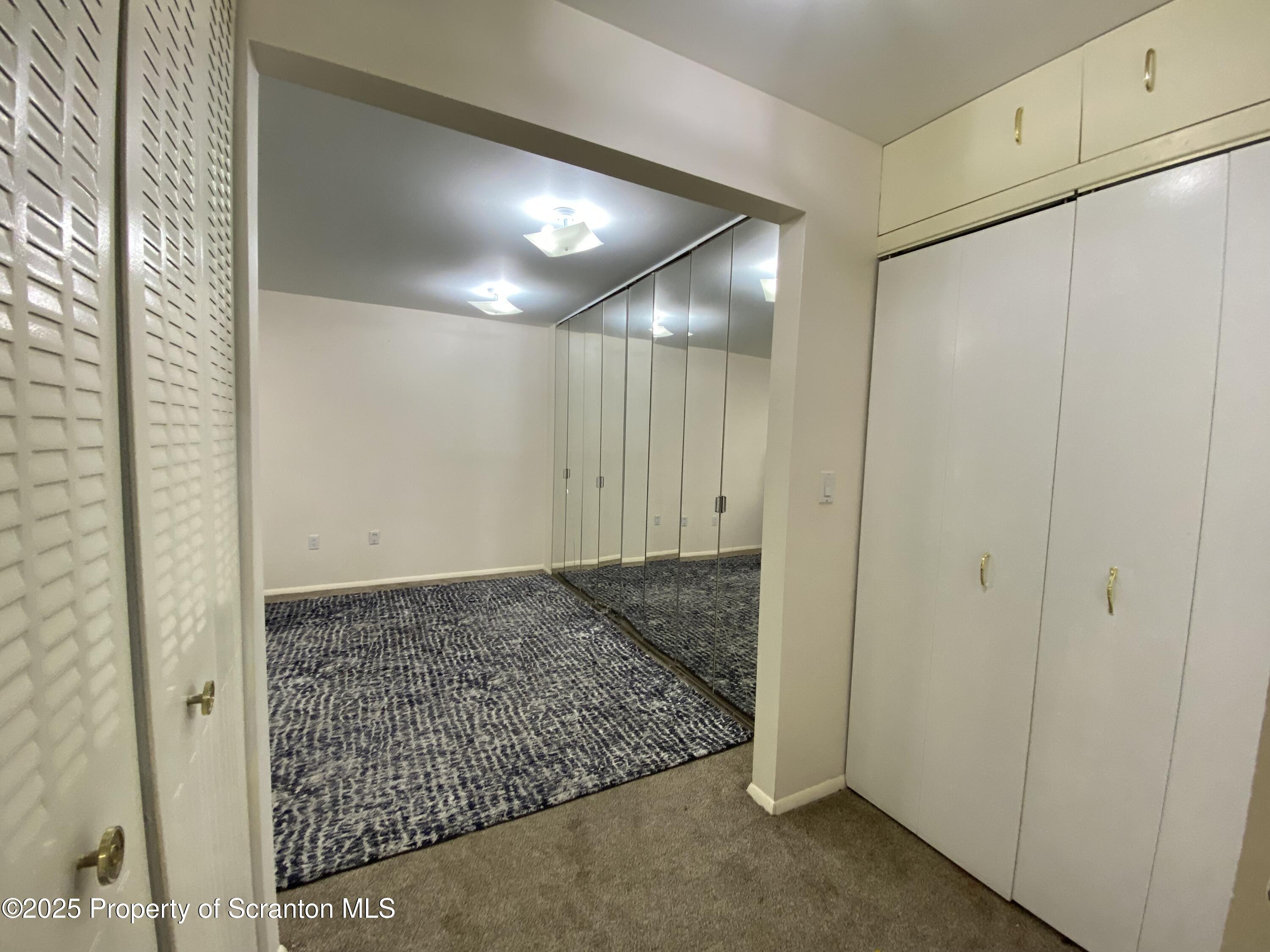 1501 Summit Pointe Scranton, PA 18508 - Photo 15 of 34 IMG_3855