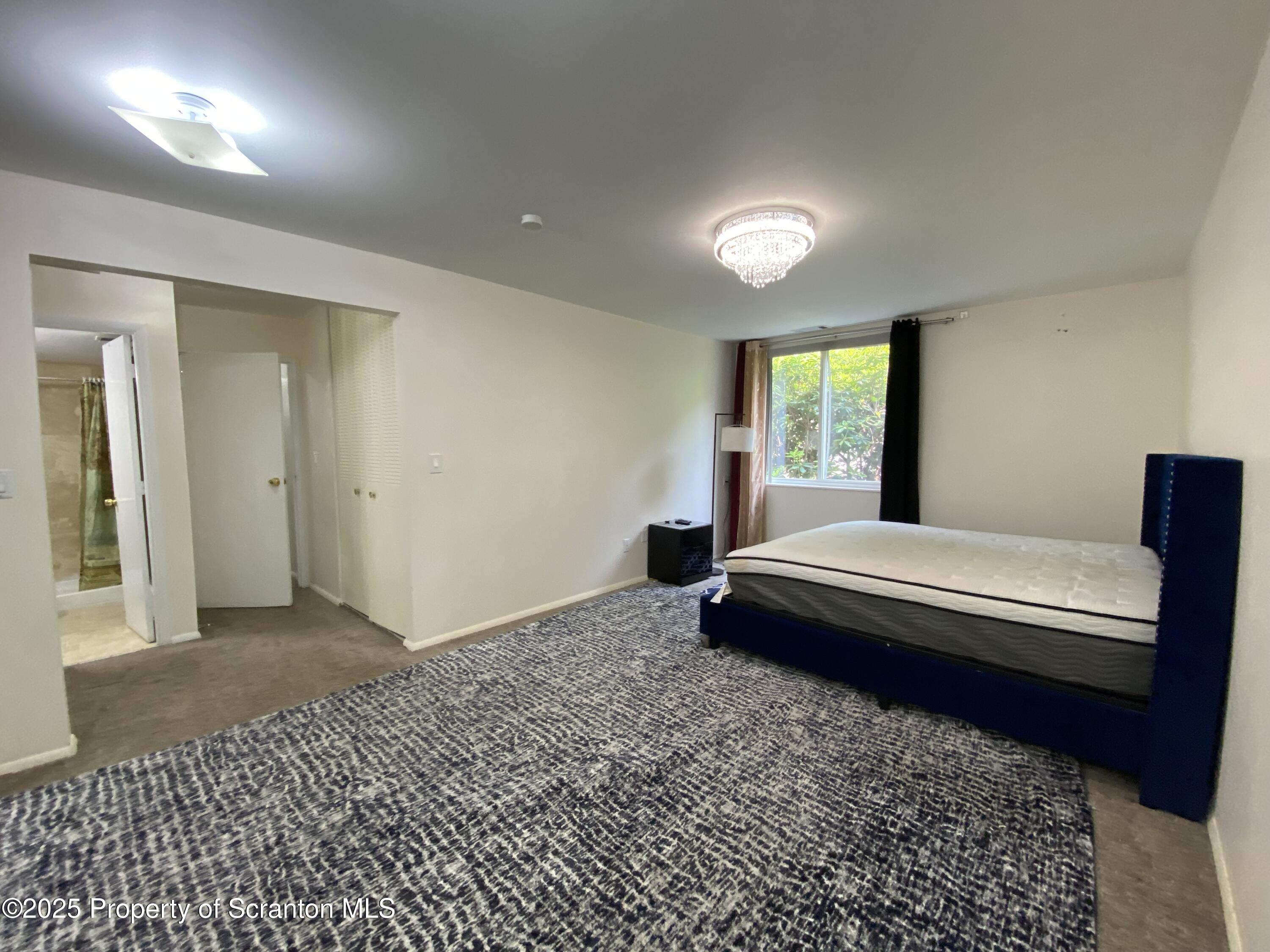 1501 Summit Pointe Scranton, PA 18508 - Photo 19 of 34 IMG_3853