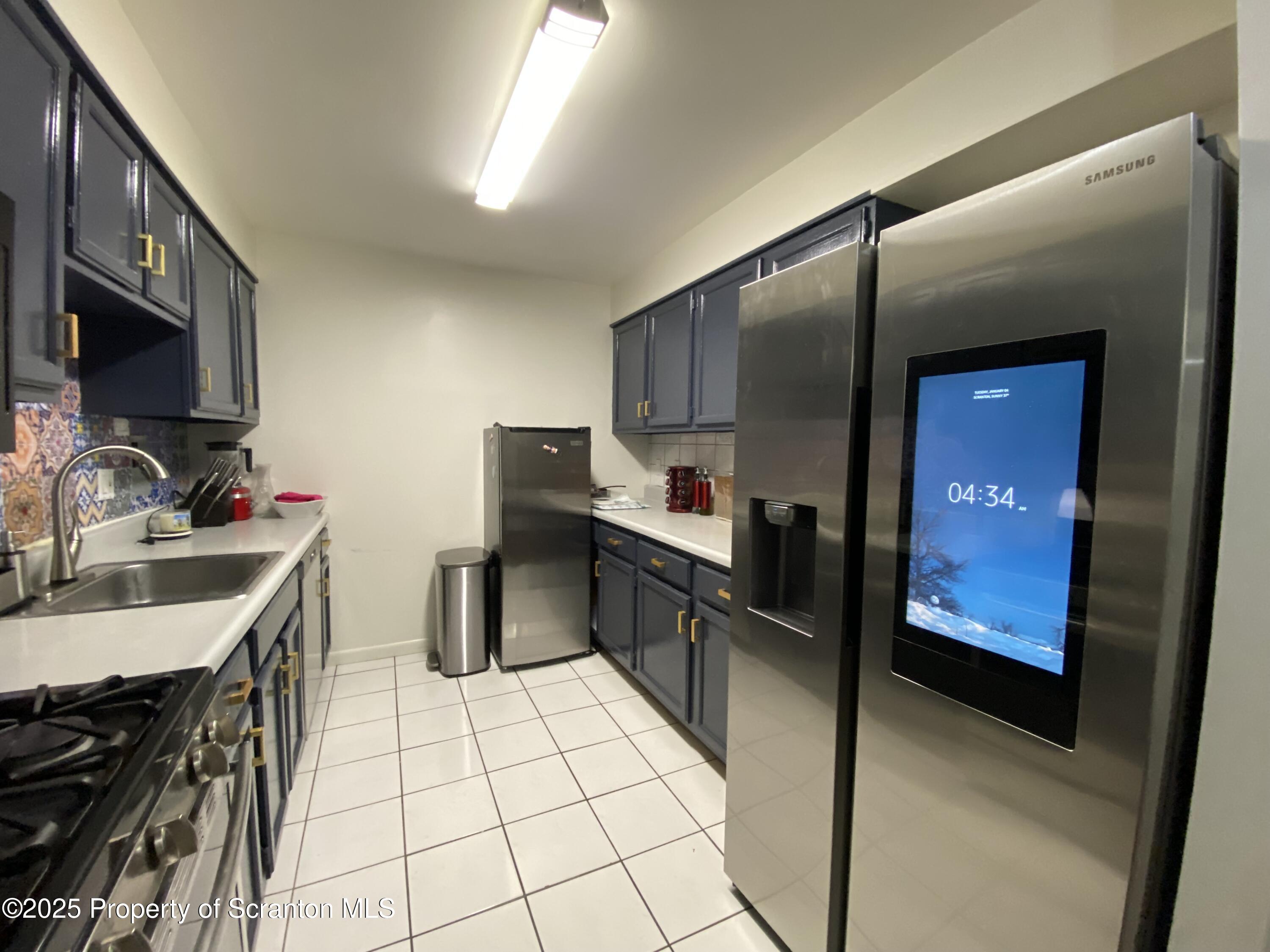 1501 Summit Pointe Scranton, PA 18508 - Photo 5 of 34 IMG_3839