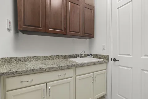 $975,000 | 9031 Leon Circle, Parkland, FL 33076