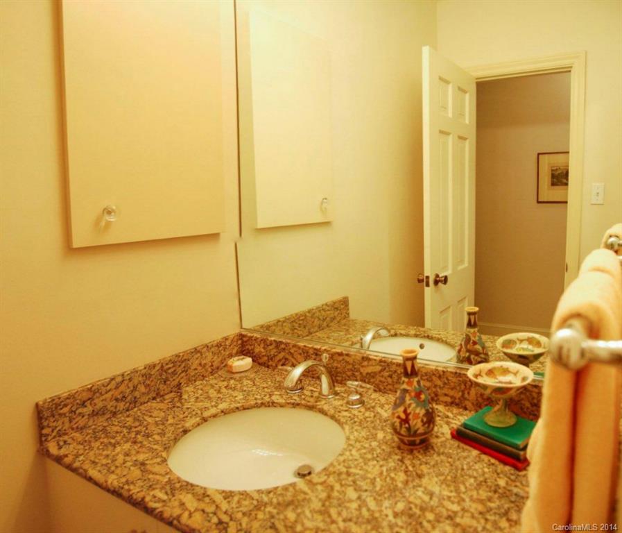 4911 Sentinel Post Road Charlotte, NC 28226 - Photo 14 of 24 Gallery Image 14