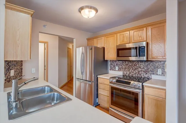 $269,000 | 704 Herndon Drive, Unit 201, Madison, WI 53718