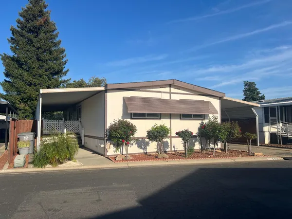 $135,000 | 371 Bethel Avenue, Unit 102, Sanger, CA 93657