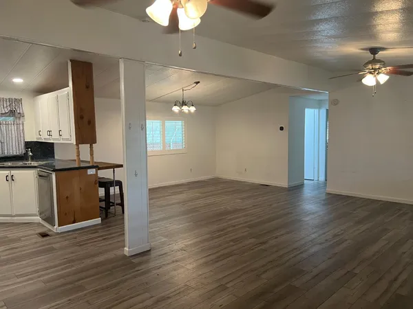 $135,000 | 371 Bethel Avenue, Unit 102, Sanger, CA 93657