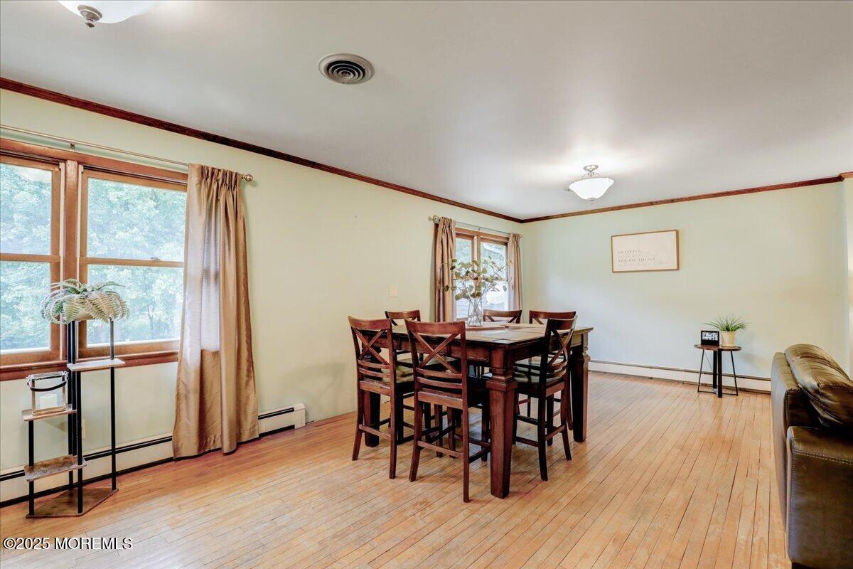 2 Harding Road Freehold, NJ 07728 - Photo 5 of 37 11-Dining Room