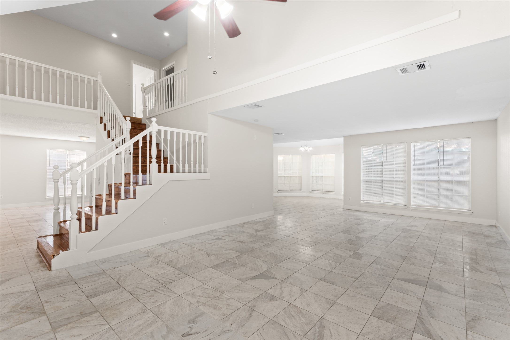 14714 Ridgechase Lane Houston, TX 77014 - Photo 7 of 29