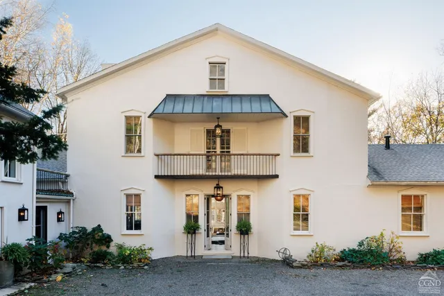 $2,995,000 | 35 Harlemville Road, Claverack, NY 12529