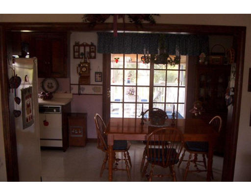 10 Youngfarm Road Methuen, MA 01844 - Photo 3 of 6 Gallery Image 3