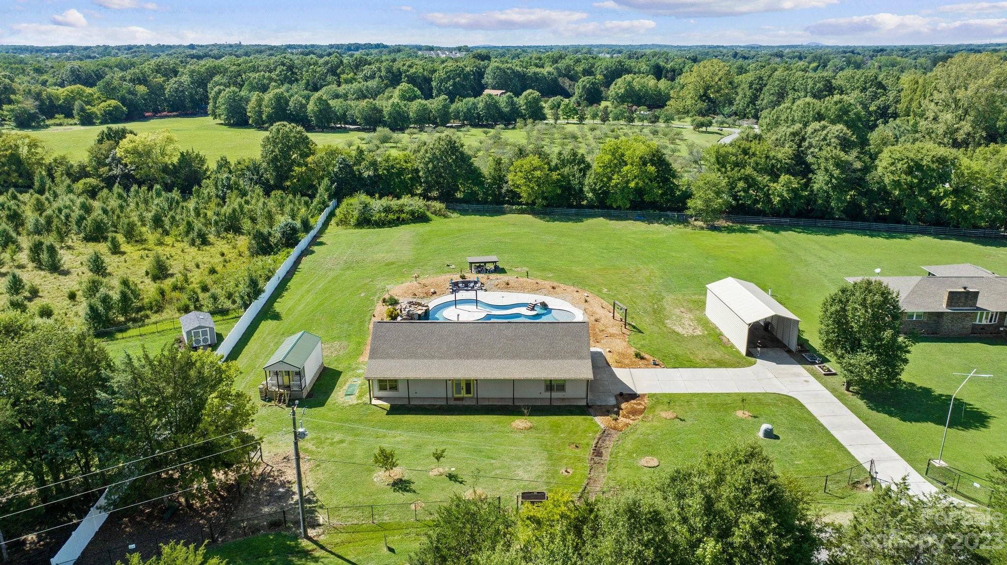 1506 Mary Ellen Drive Fort Mill, SC 29708 - Photo 7 of 48