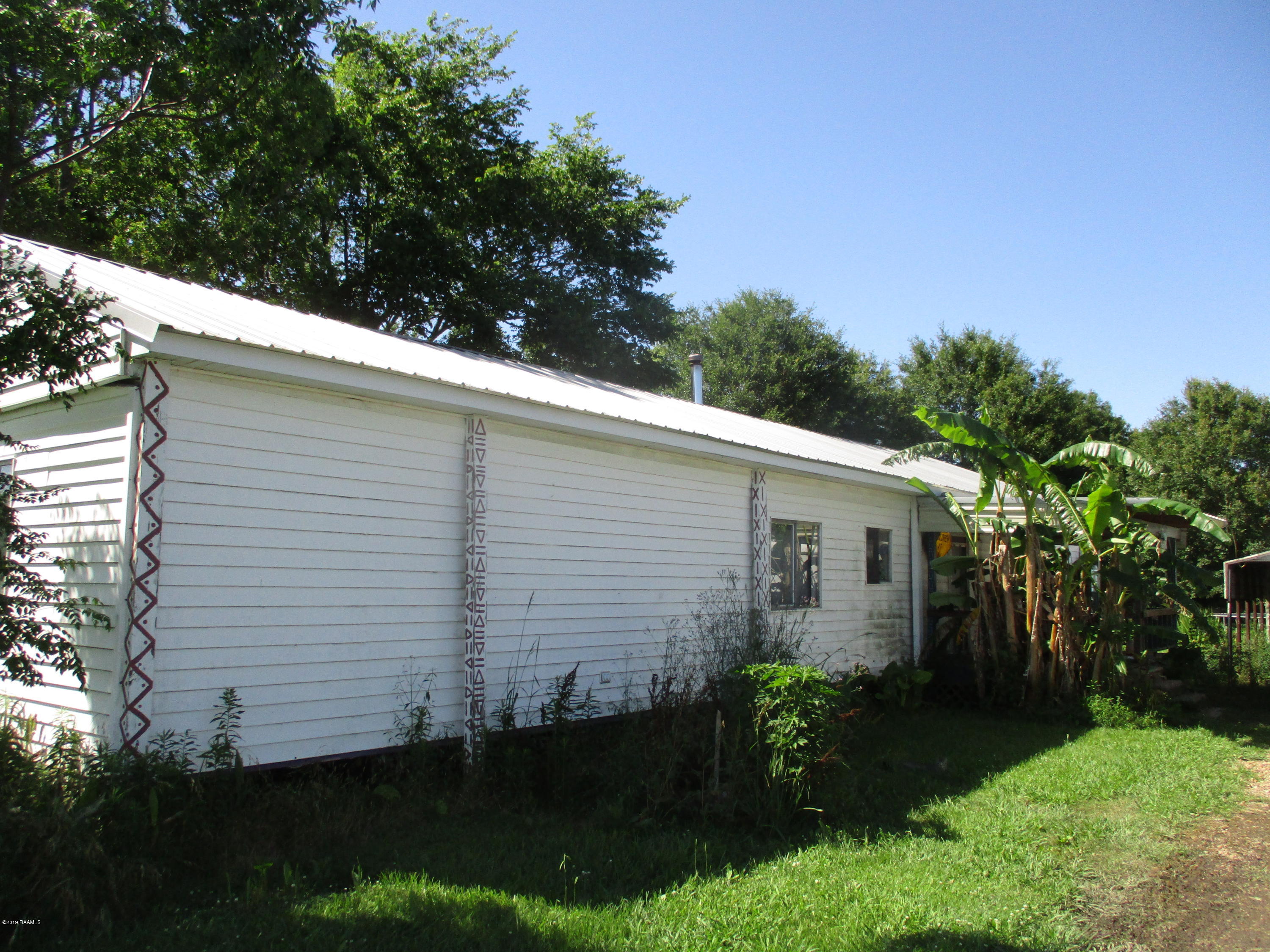 220 Johnson Road Ville Platte, LA 70586 - Photo 1 of 9 Gallery Image 1