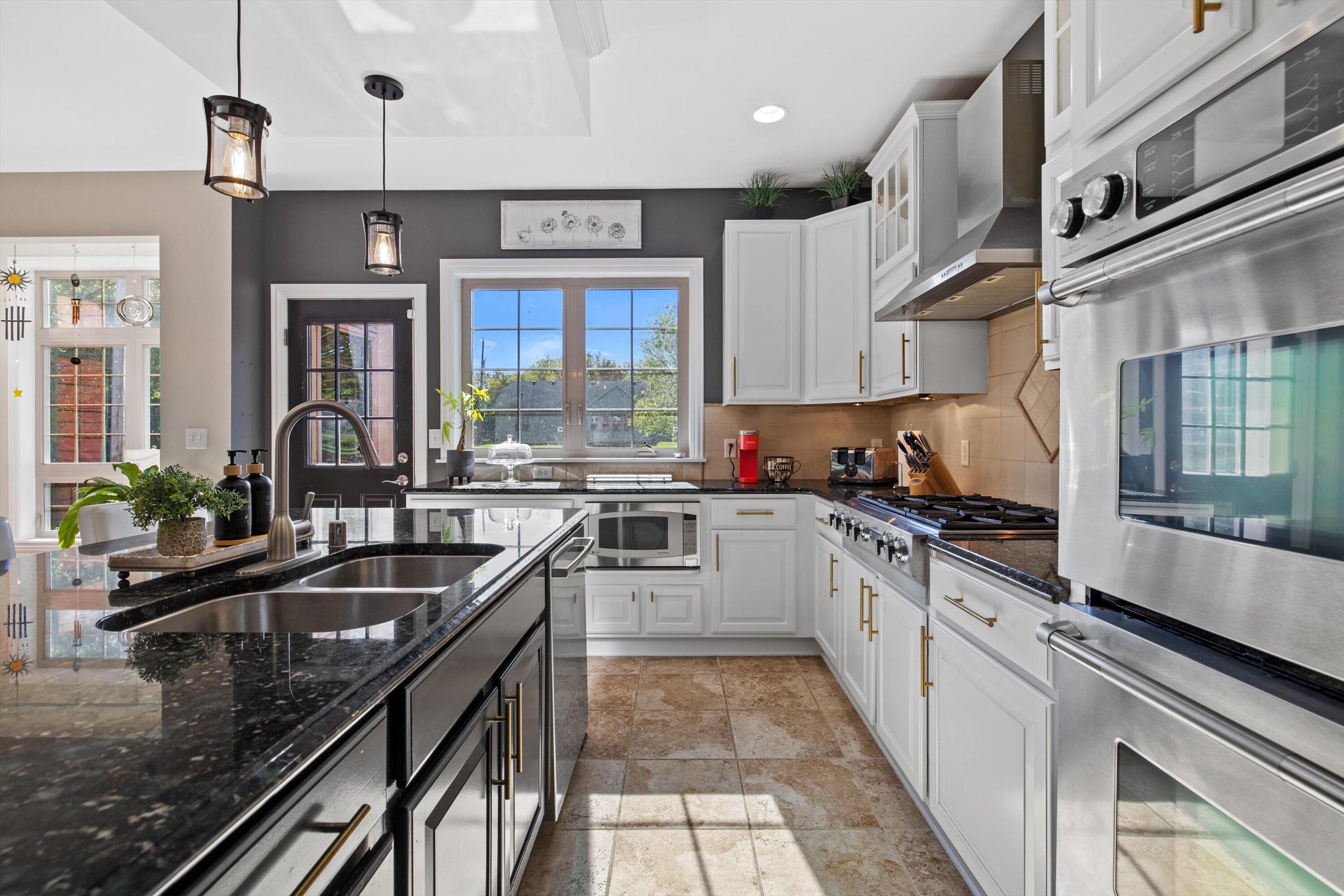 5009 83rd Street Pleasant Prairie, WI 53142 - Photo 16 of 54 38-IMG_6735