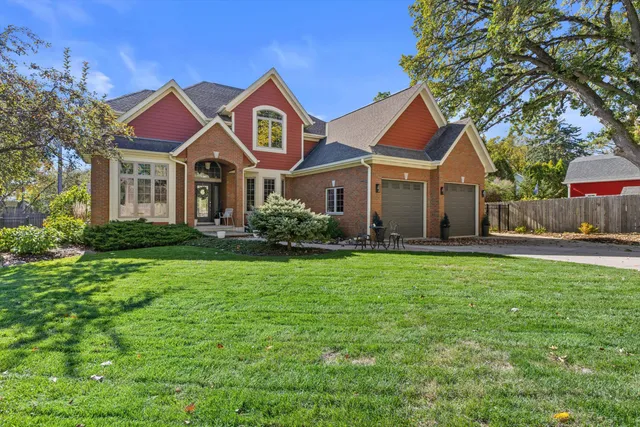 $659,900 | 5009 83rd Street, Pleasant Prairie, WI 53142