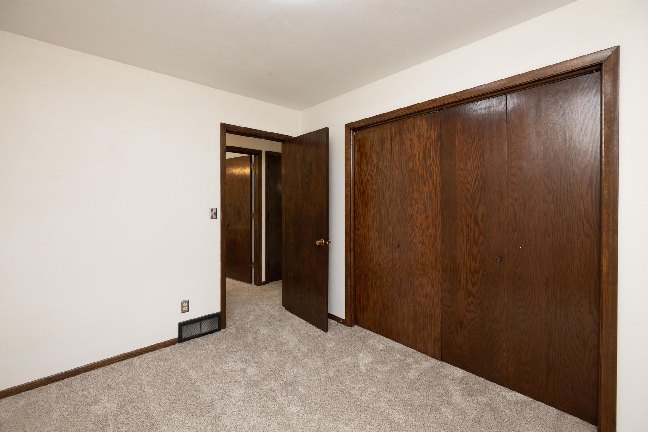 1477 Walnut Street Prescott, WI 54021 - Photo 13 of 32 Gallery Image 13