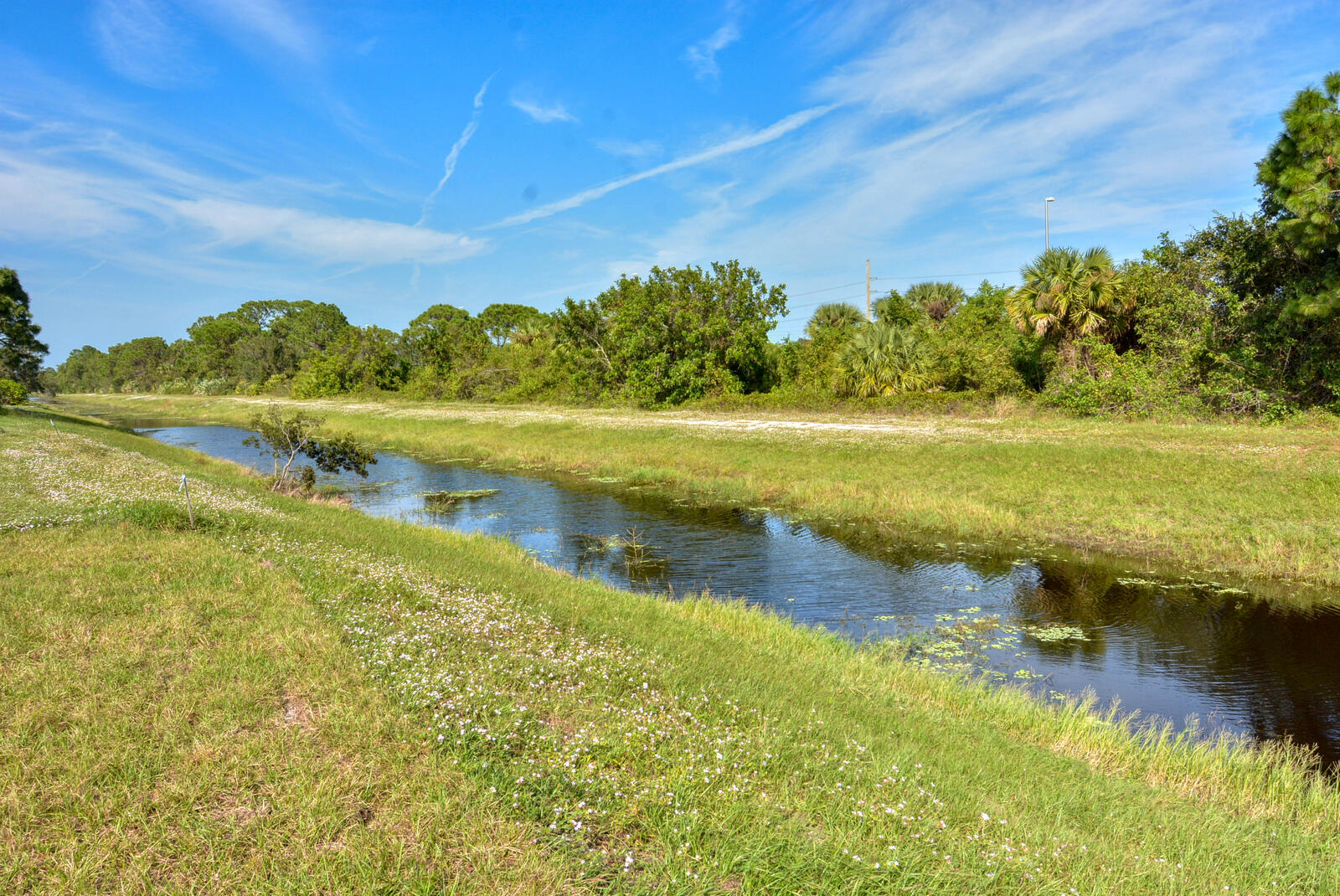 348 Southwest Ridgecrest Drive Port St. Lucie, FL 34953 - Photo 35 of 37 DSC_1235A