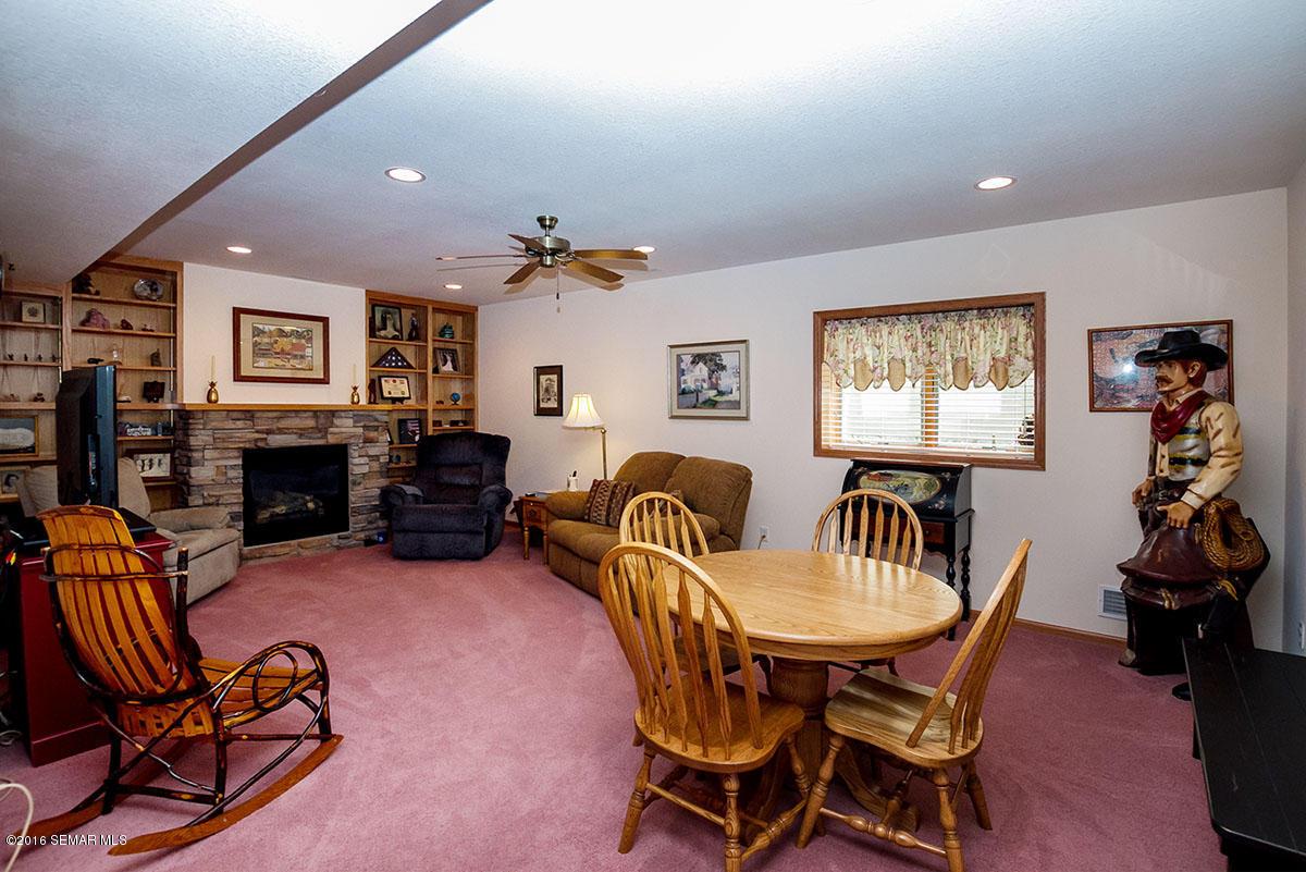 3218 James Lane Northeast Rochester, MN 55906 - Photo 15 of 24 Gallery Image 15