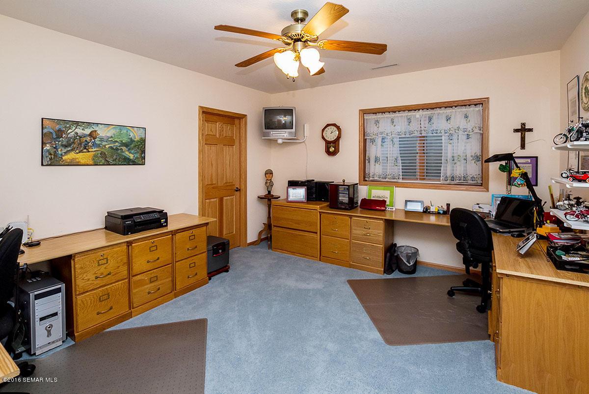 3218 James Lane Northeast Rochester, MN 55906 - Photo 19 of 24 Gallery Image 19