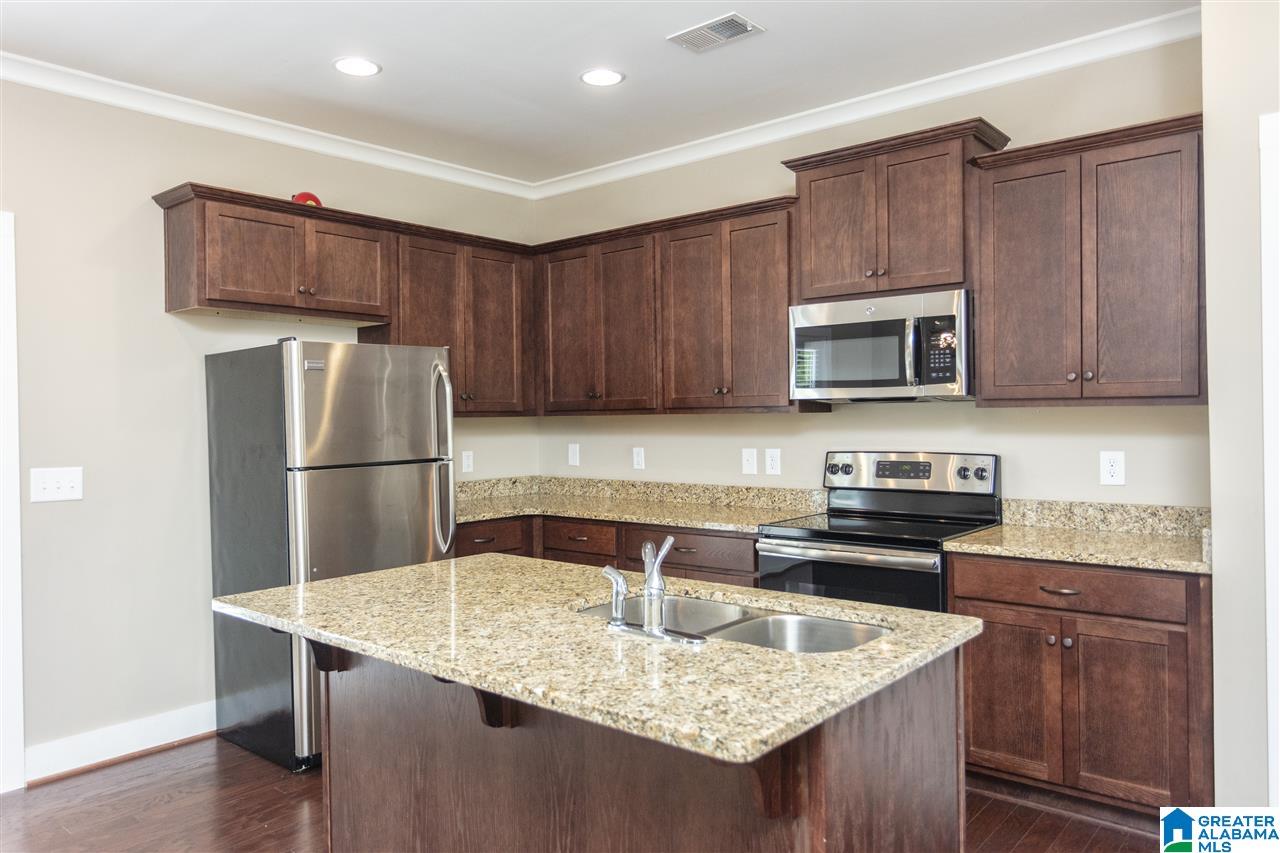 541 North Grande View Trail Alabaster, AL 35114 - Photo 13 of 24