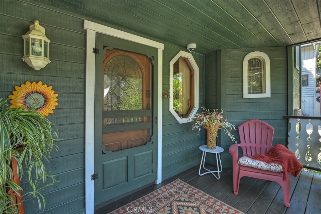 23280 Brookside Road Crestline, CA 92325 - Photo 3 of 39 Gallery Image 3