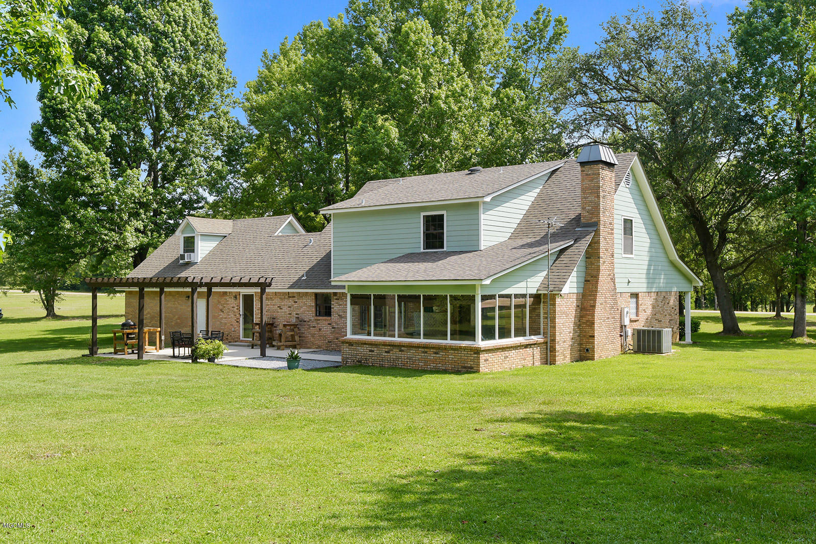 7493 Vidalia Road Pass Christian, MS 39571 - Photo 22 of 25 023_1600x1067_mls_1600x1067