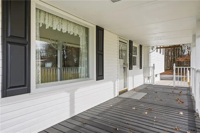 a view of a entryway front of house