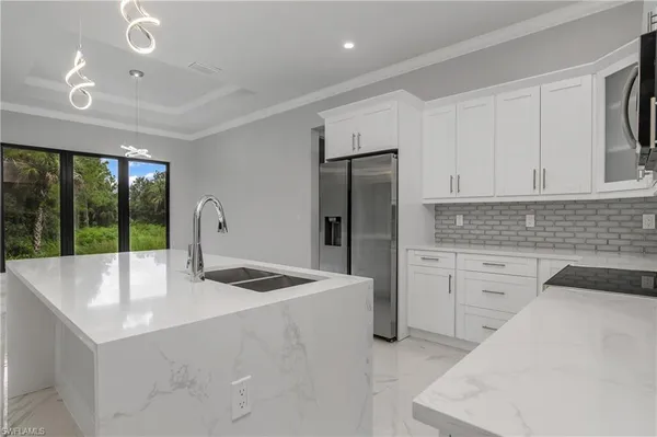 $795,000 | 791 14th Street Northeast, Naples, FL 34120