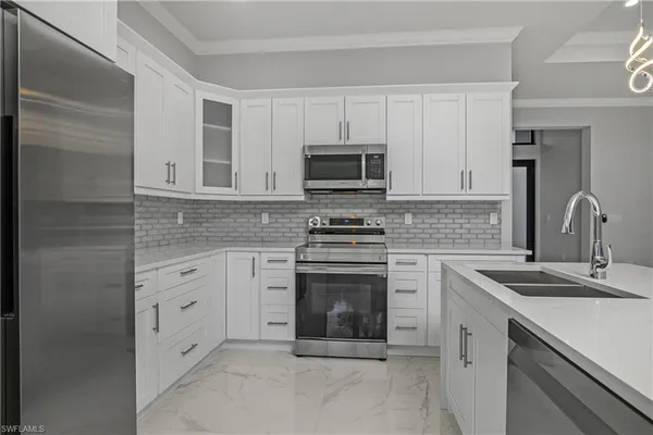 $795,000 | 791 14th Street Northeast, Naples, FL 34120